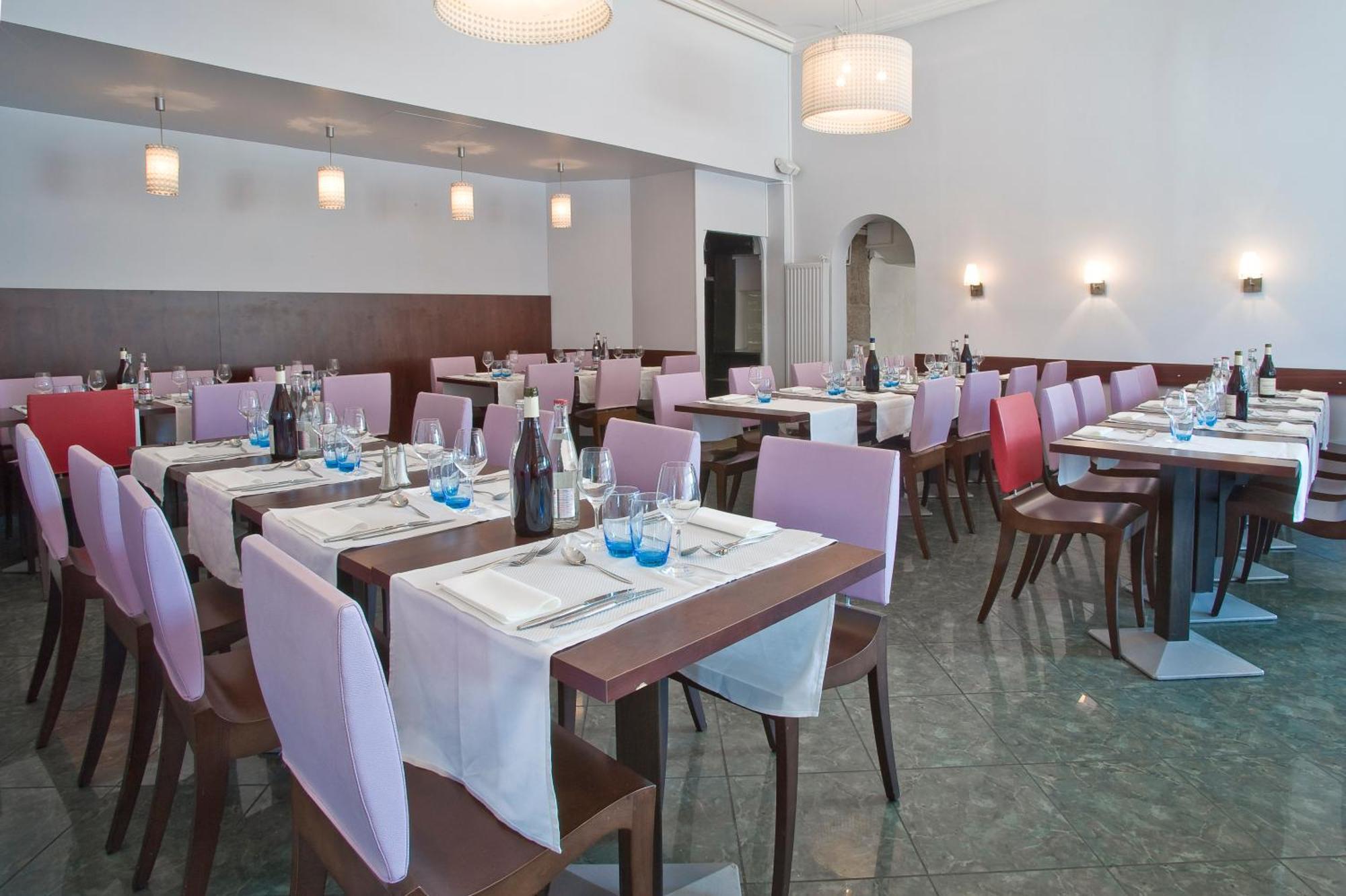 Kyriad Hotel Dijon Gare Exterior foto