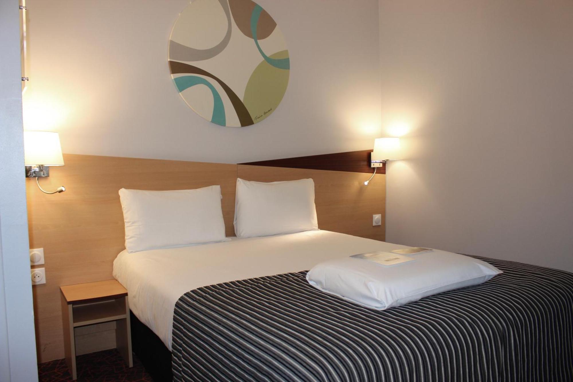 Kyriad Hotel Dijon Gare Exterior foto